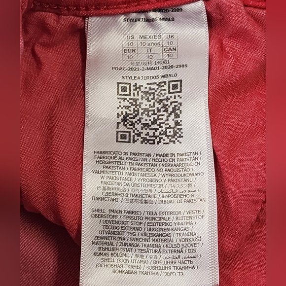 Pink Butterfly Embroidered Shorts - Picture 7 of 8